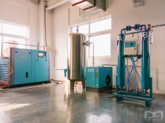 德蒙無(wú)油水潤(rùn)滑螺桿空壓機(jī)為何成為-新材料行業(yè)